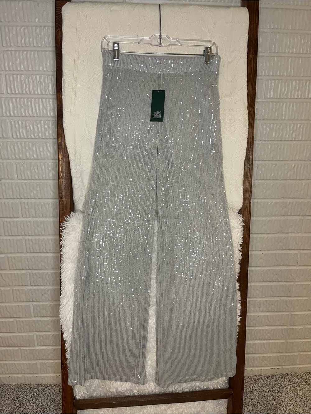 NWT Wild Fable Silver Sequin Wide Leg High Rise Women’s Small Pants